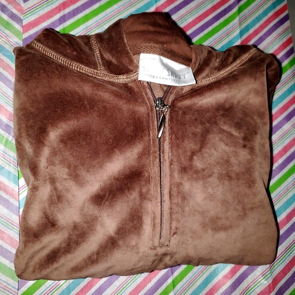NWOT Sports Savvy soft brown zip up hooded jacket - Picture 2 of 4